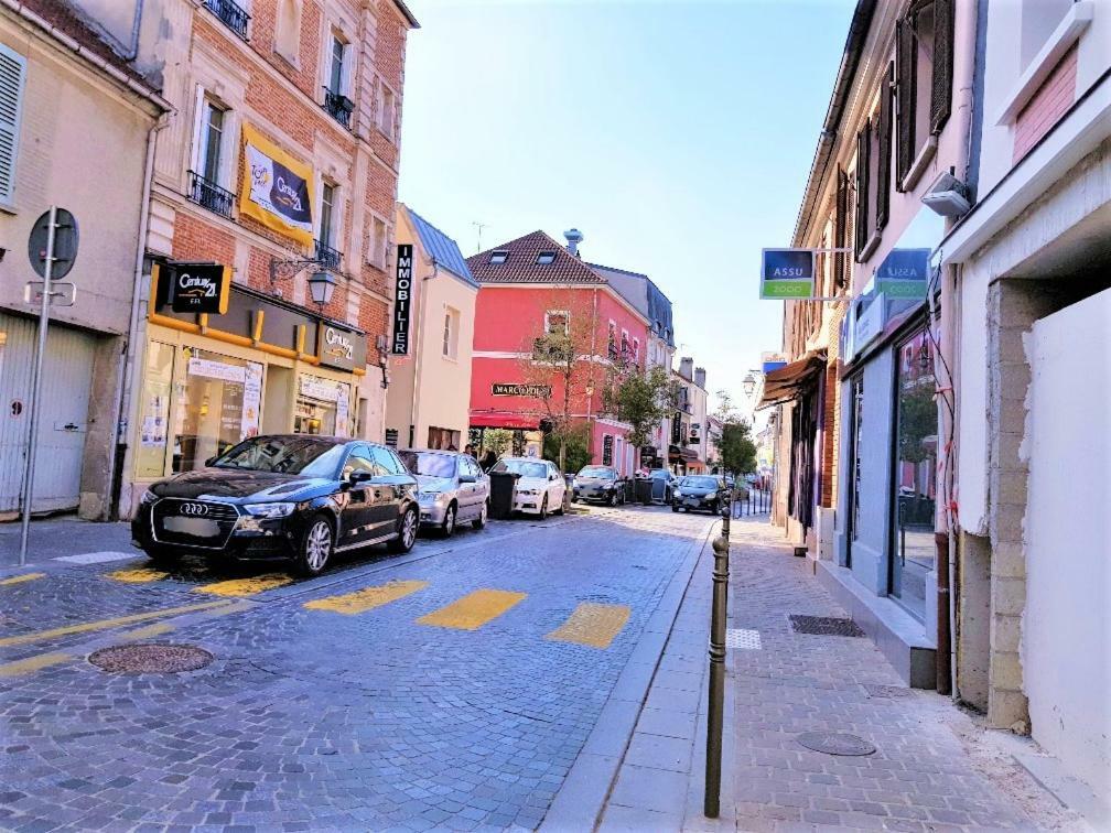 Chambre Privee Entre Paris Et Disneyland Apartment Нуази-ле-Гран Екстериор снимка